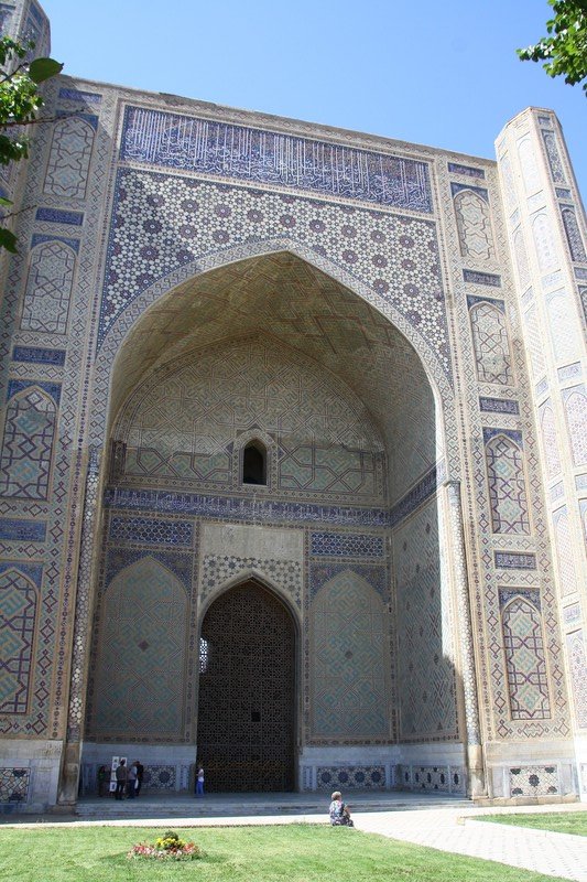 Bibi-Khanym Mosque