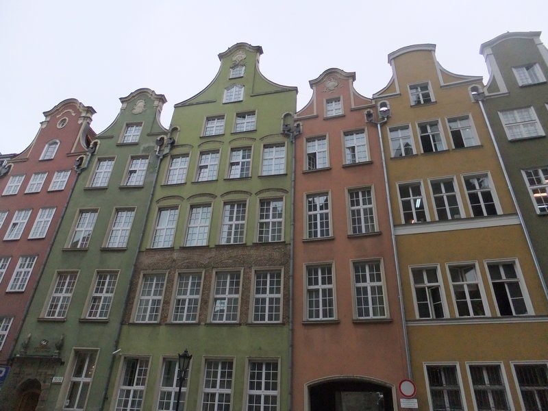 Diff coloured buildings