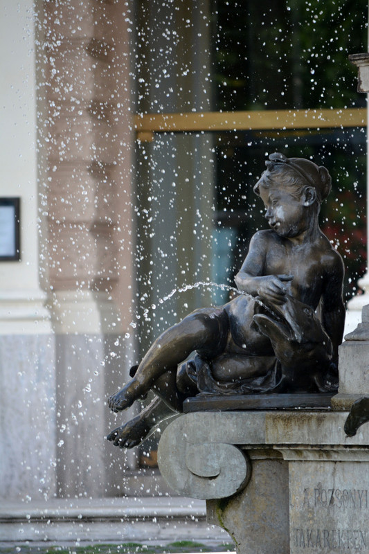 Fountain in front of Slovak Opera House