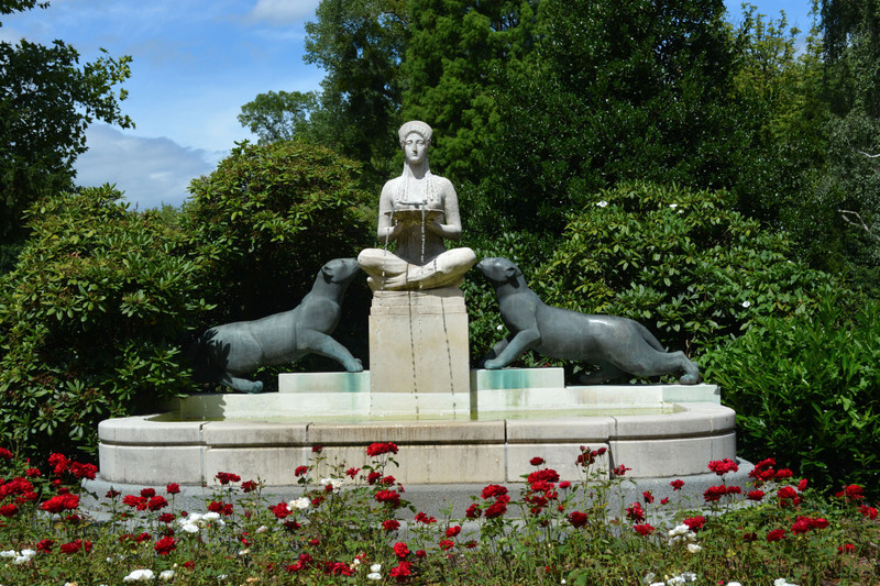 Statue in Kurpark