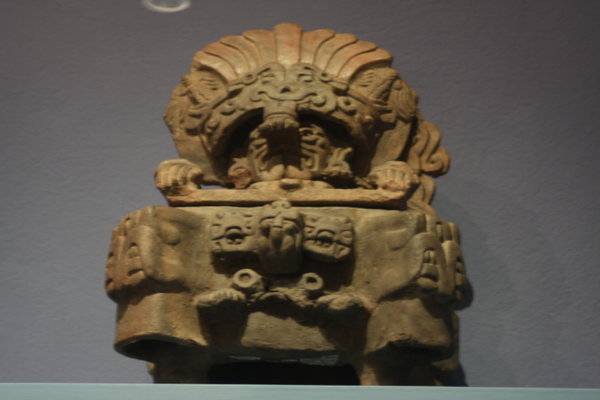 Zapotepec figurine
