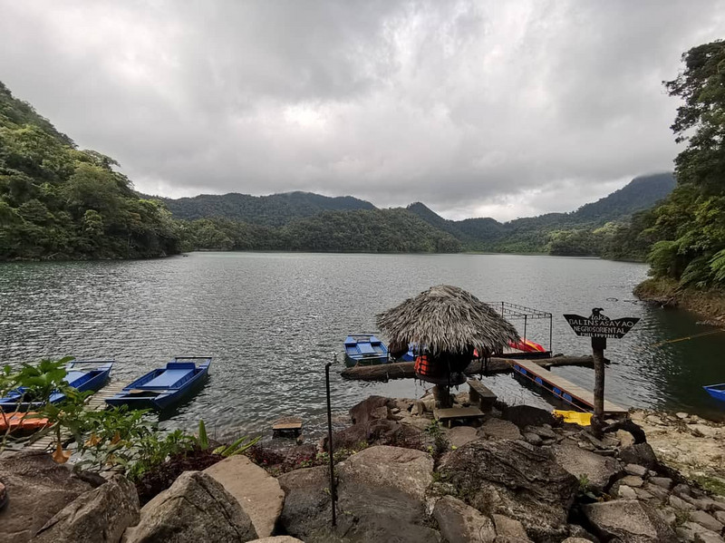 Balinsasayao Lake in Negros