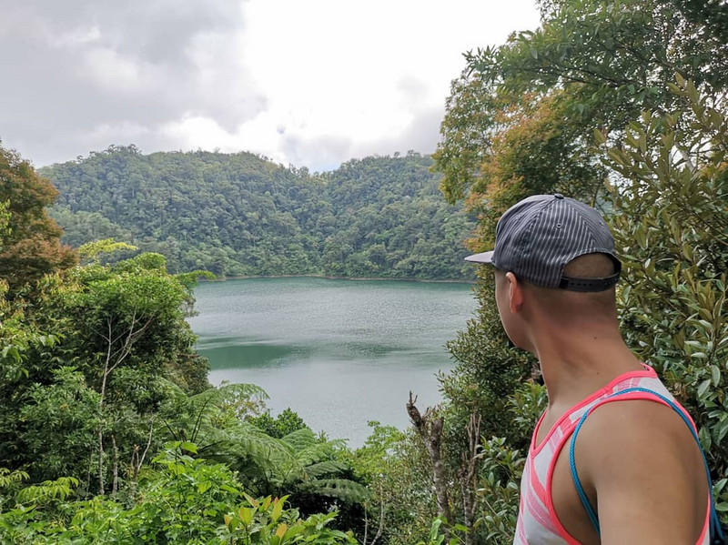 Balinsasayao Lake in Negros