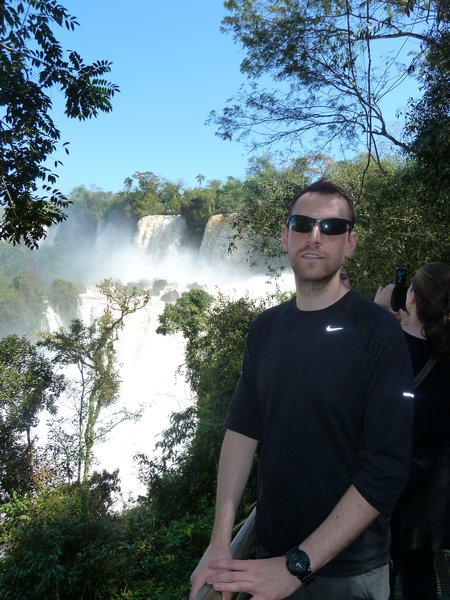 Iguazu Falls Rob (2)