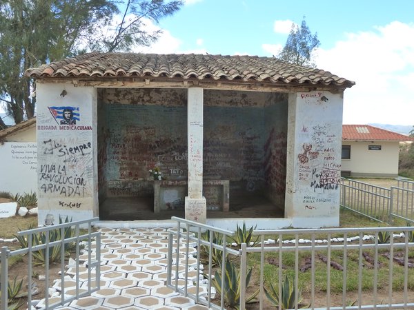 Che Laundry room, ValleGrande, Bolivia (4)