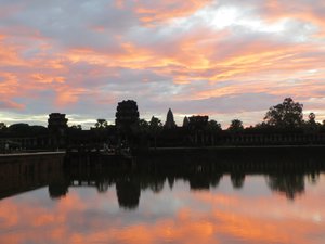 Angkor Sunrise (20)