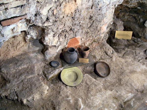 Pottery  In the crypt