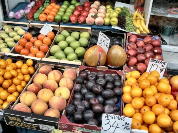 Nymburk fruit stand