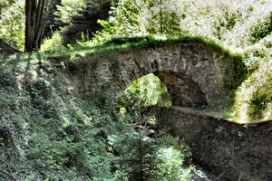 Sternberk ancient footbridge