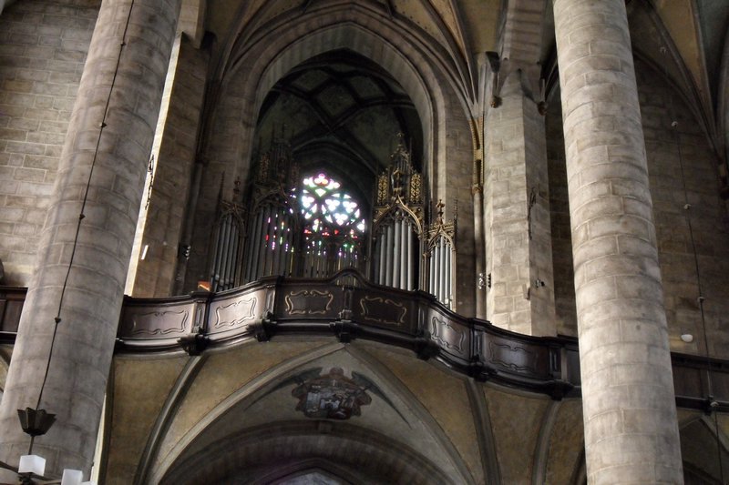 Pilsen organ and rose window St. Bartholomew 