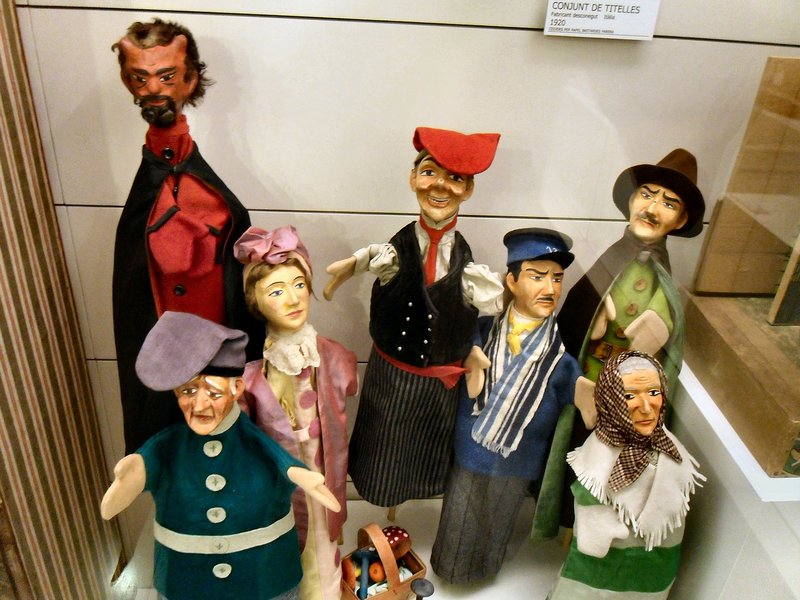 Toy Museum Puppets 