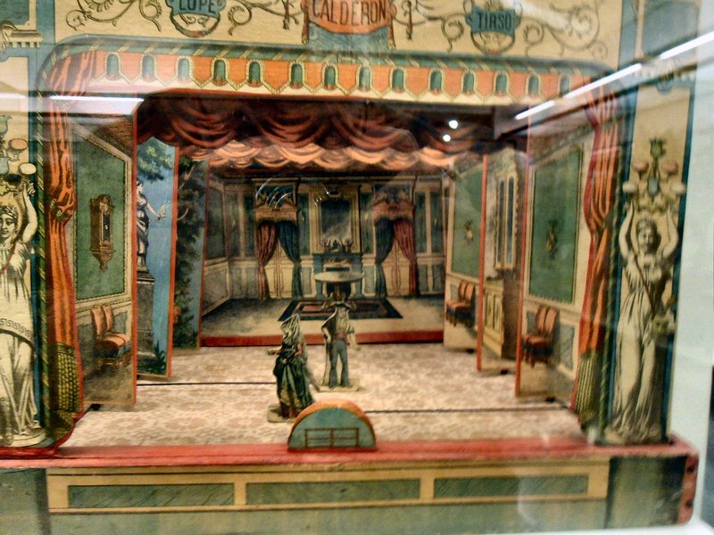Toy Museum Theater Set 
