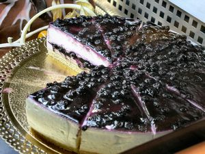 Hmmm, blueberry cheese cake