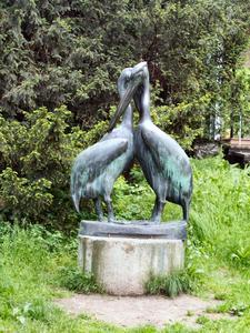 Pelican statue