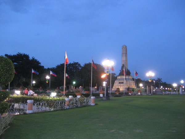 Rizal Park from the side