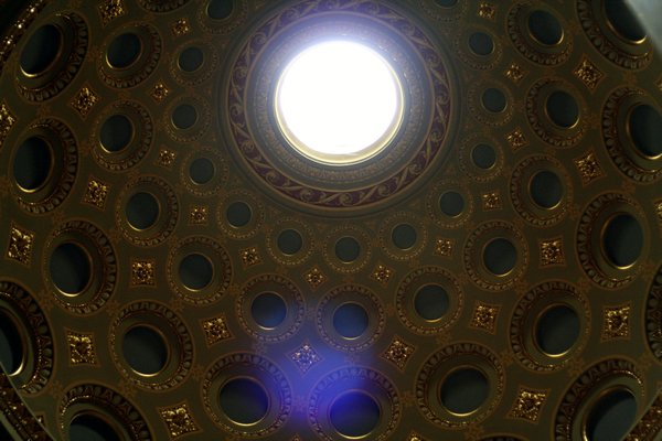 The oculus of St. Stephen’s Basilica