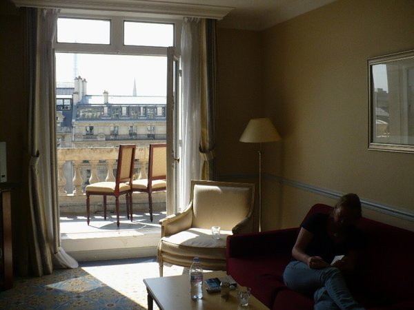 09 woonkamer, livingroom hotel in paris