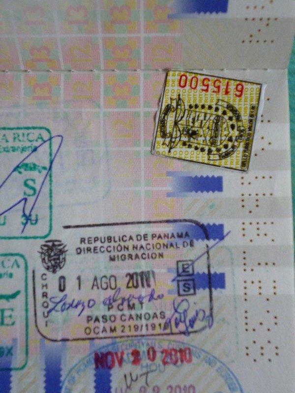 12 een ander stempel dan costa rica, a different stamp than costa rica
