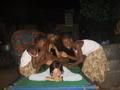 Quand les jumelles (Fousséna et Assana) s'en mèlent, ça fait un massage tonique!