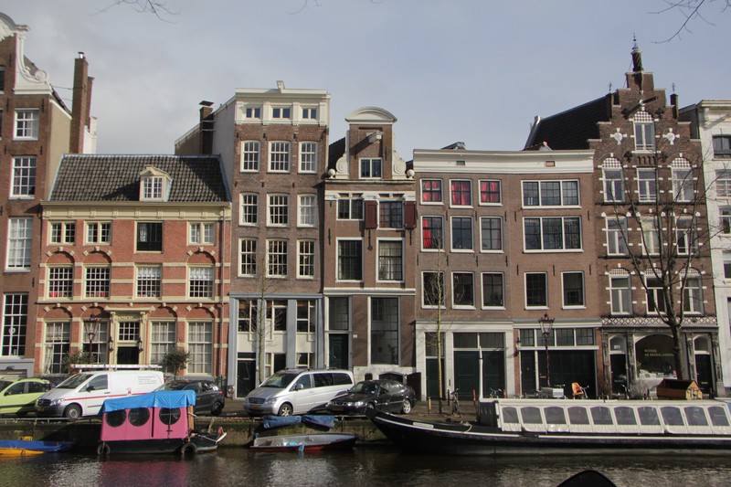 Housing Along the Canal