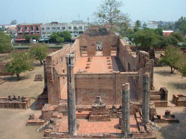 Ruins at Wat Ratburana