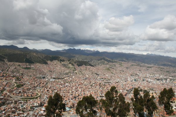 La Paz mountain city scape