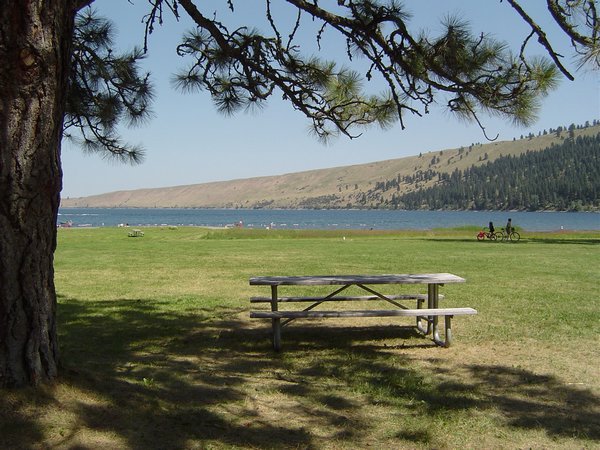Wallowa Lake picnic area