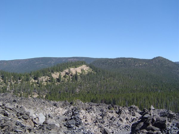 Geologic divider between the two lakes