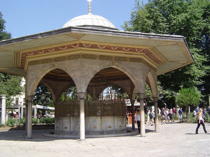 Outdoor fountain at the Hagia Sophia