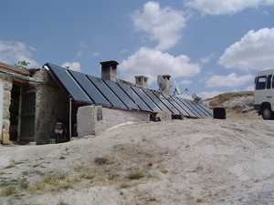 Solar hot water heating on a cave house