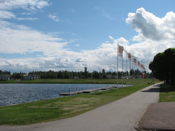 Bike path along the lake