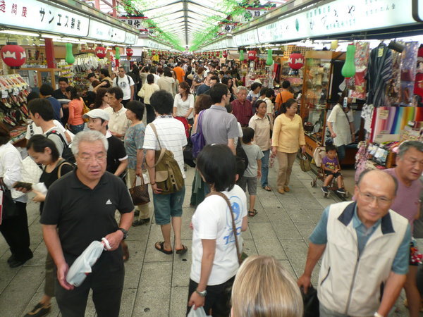 Asakasa Market
