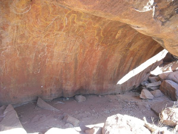Aboriginal paintings at Ayer's Rock