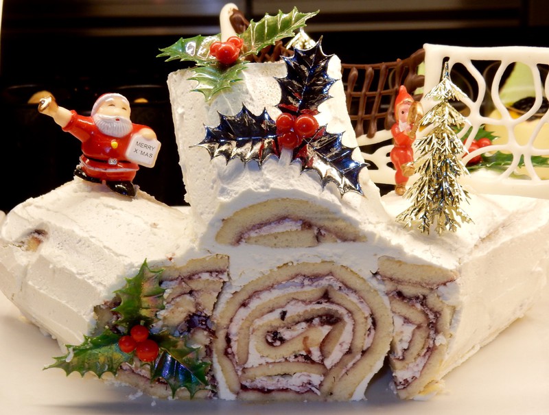 Santa Log Cake