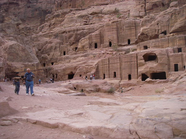 Petra hike to High Place of Sacrifice