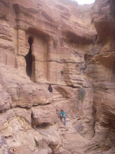 Petra hike to Monastery
