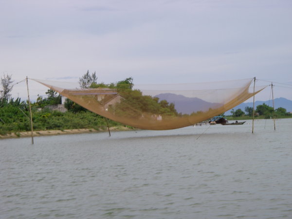 Giant fishing net - Kerala style