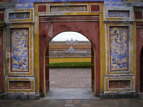 Mother-in-law palace entrance