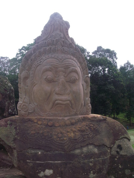 Angkor Thom South Gate guardians