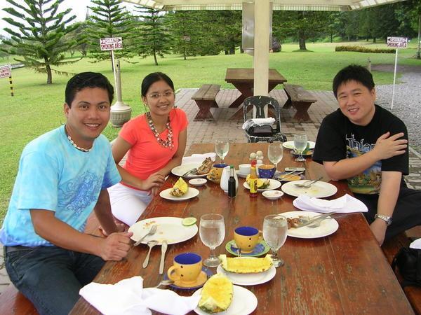 breakfast at Kalsangi club house | Photo