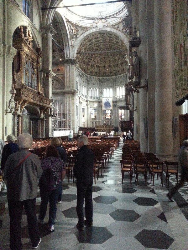 The inside of the church from the entry