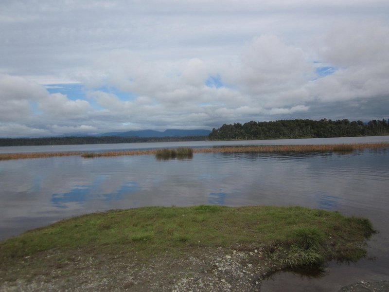 Lake Mahniwa