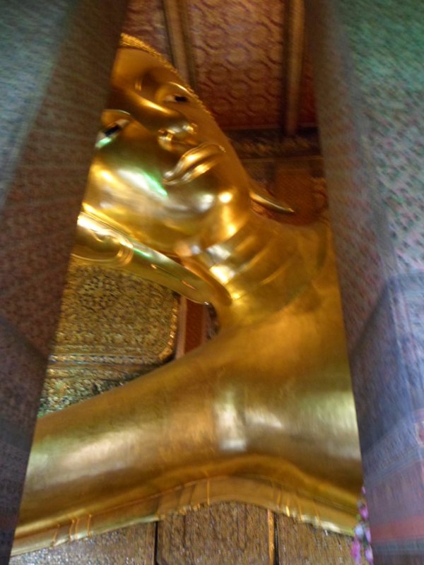 Giant Recline Buddha of Wat Pho