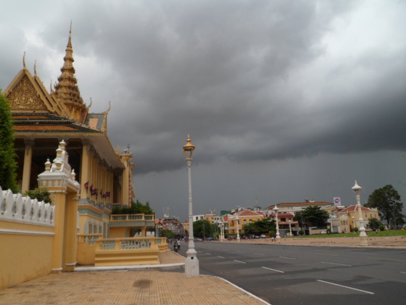 The Palace and a storm cloud