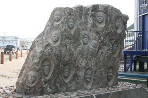 stone sculpture 
