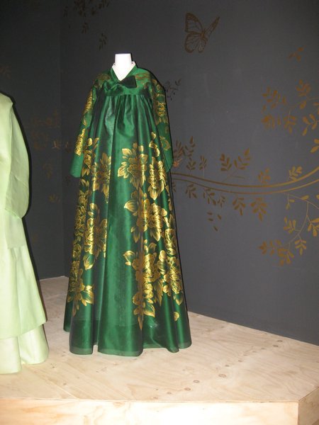 traditional hanbok