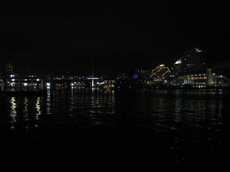 darling harbour at night