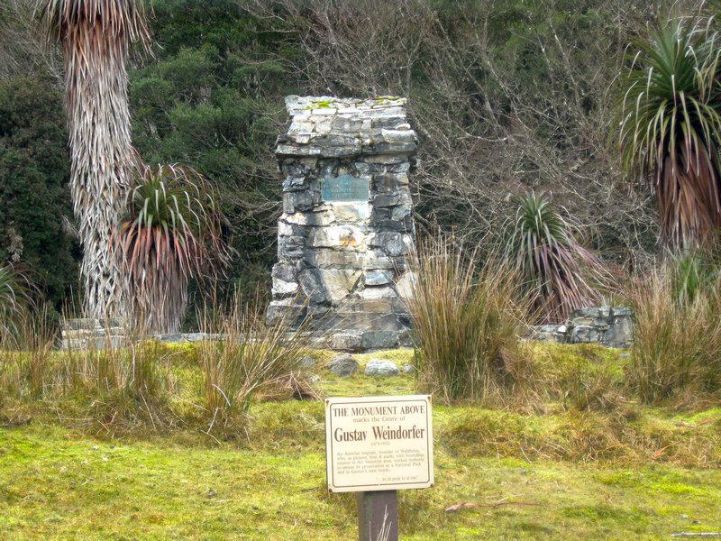 memorial to the founder