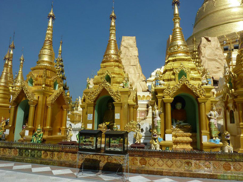  swedagon during the day 