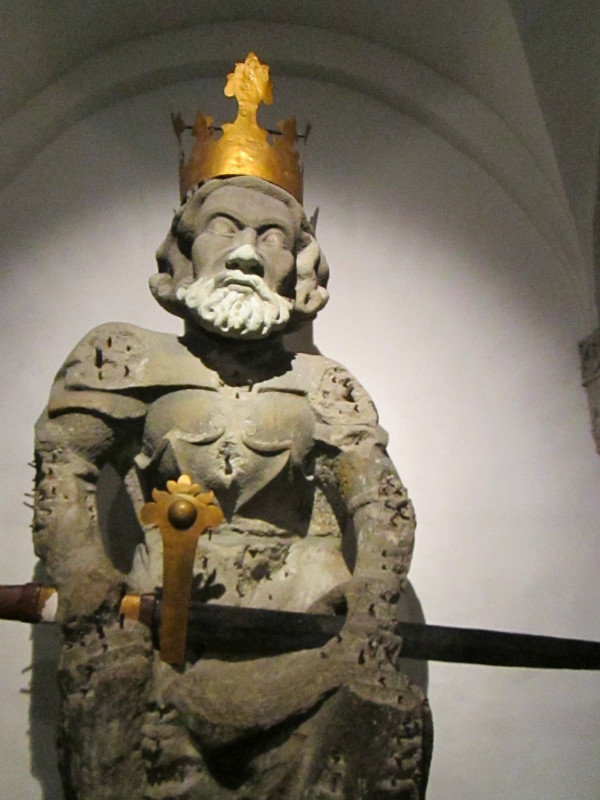 Charlemagne statue